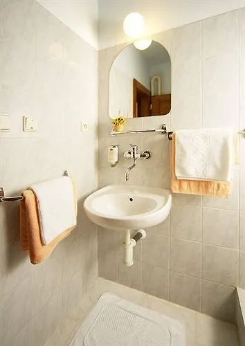 Hotel Henrietta Prague