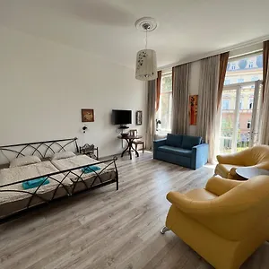 https://apartment-alice-center.marianskelaznehotels.net